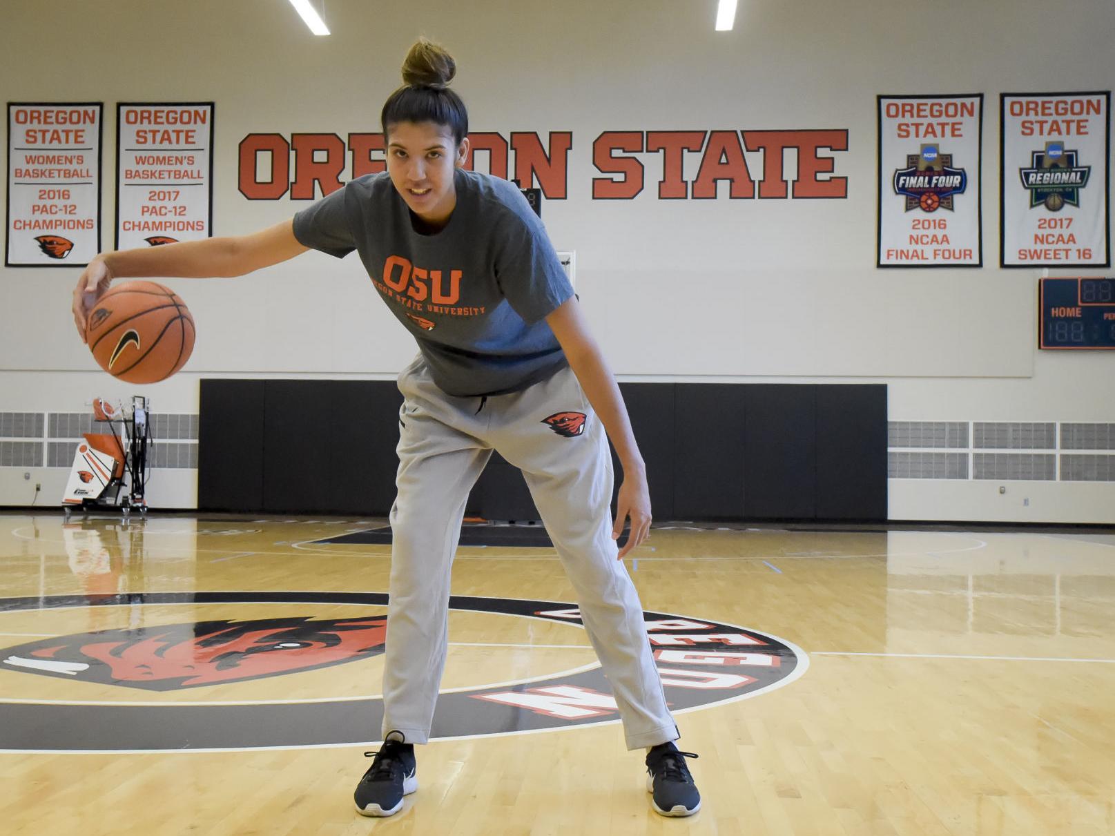 Osu Women S Basketball Aquino Finds Home At Oregon State