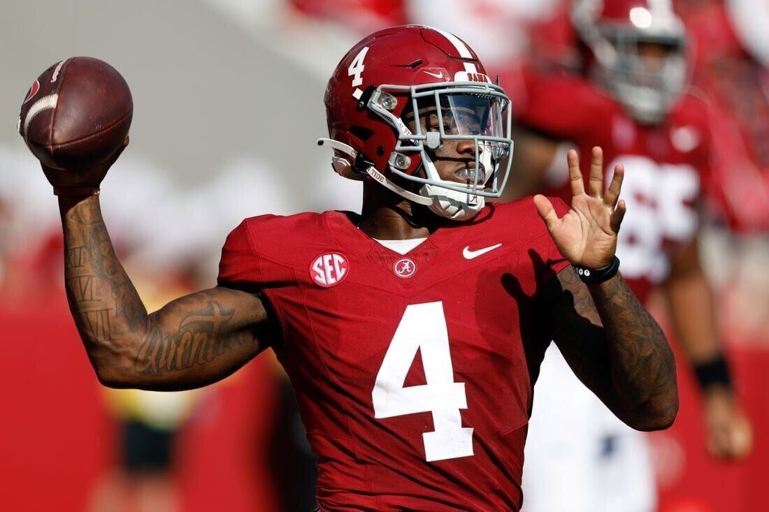 Milroe has 5 TDs -- 3 passing, 2 rushing -- to lead No. 4 Alabama