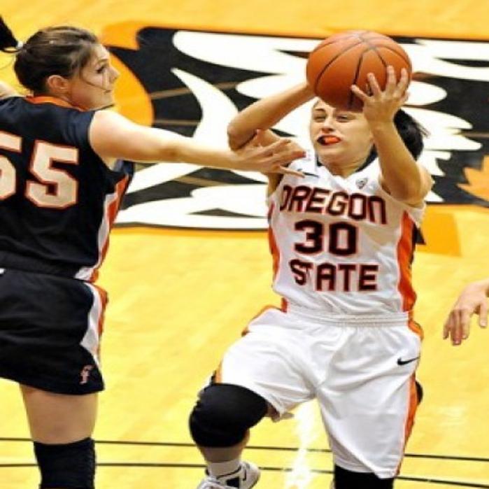 Osu Women S Basketball Cold Start Dooms Beavers In Loss To Texas