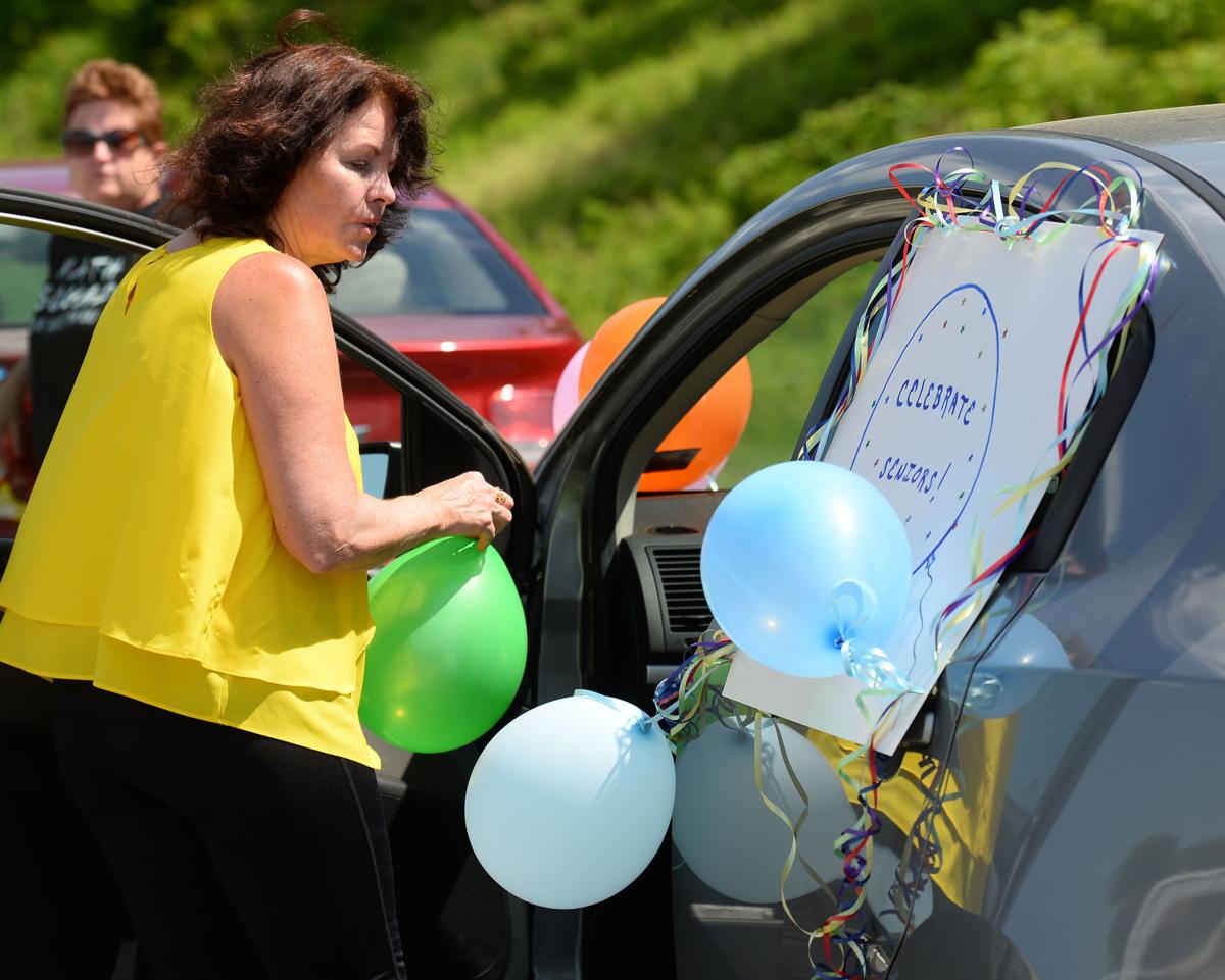 200612_ET_CRU_WindhamSeniorParade_8.JPG