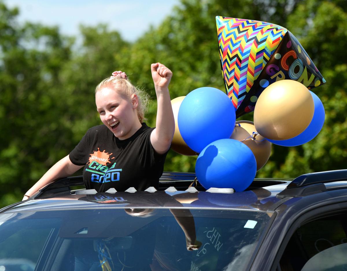 200612_ET_CRU_WindhamSeniorParade_17.jpg