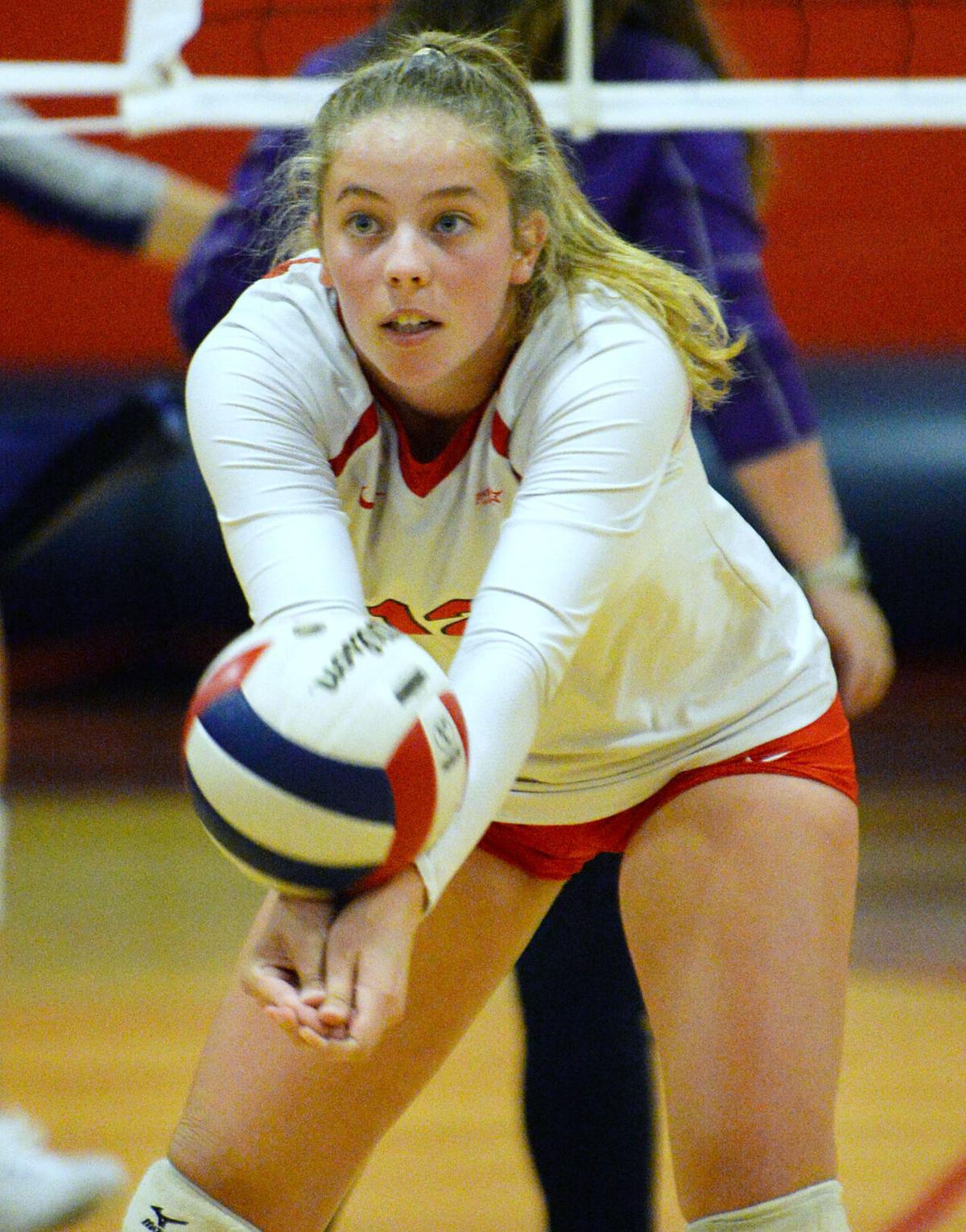 201001_ET_CRU_VOLLEYBALL_6.JPG