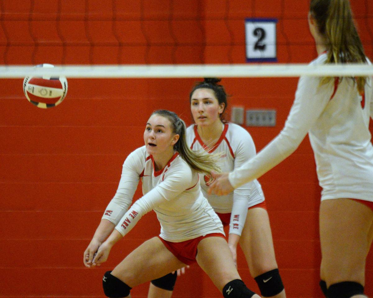 201001_ET_CRU_VOLLEYBALL_7.JPG
