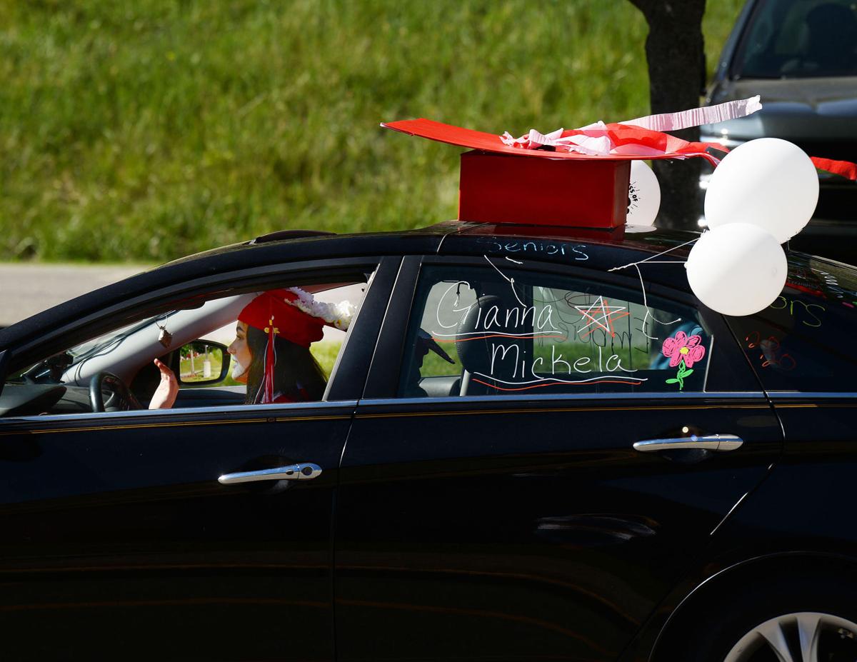 200608_ET_CRU_PinkertonParade_12.jpg