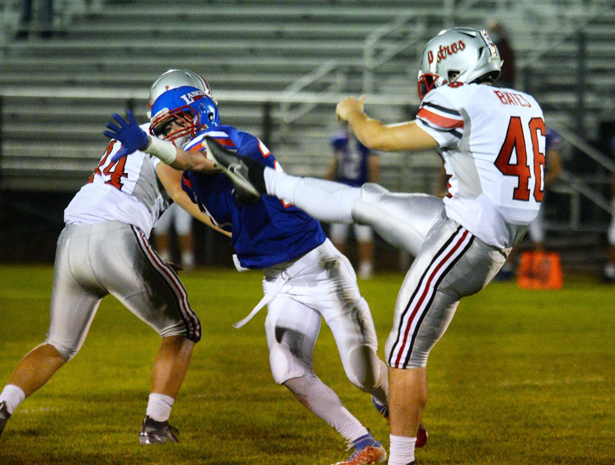 200925_ET_CRU_FOOTBALL_22.jpg