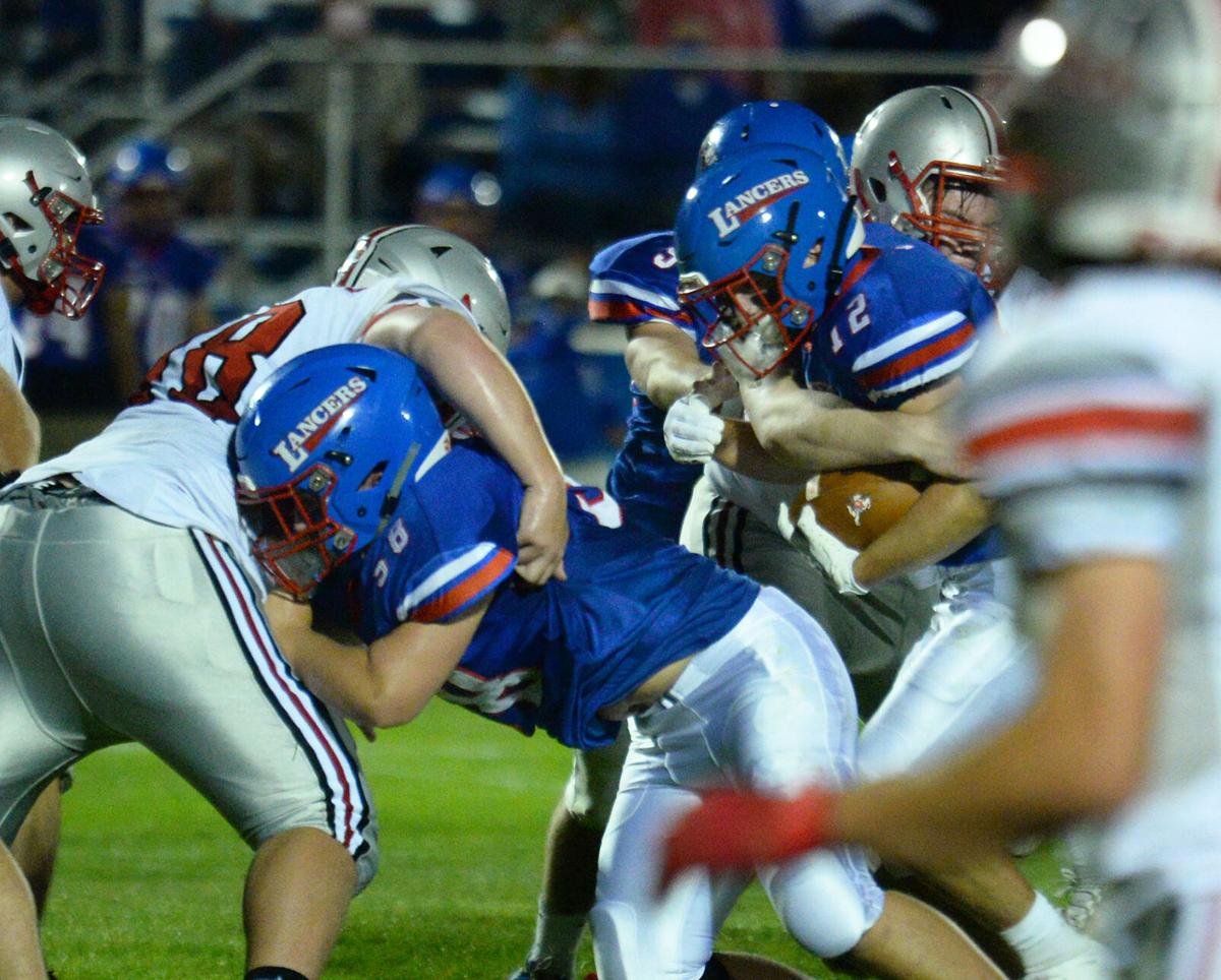 200925_ET_CRU_FOOTBALL_23.jpg