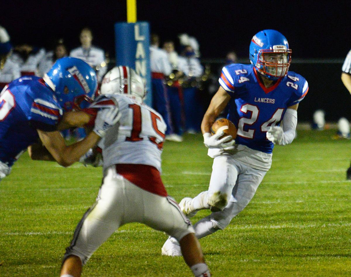 200925_ET_CRU_FOOTBALL_25.jpg