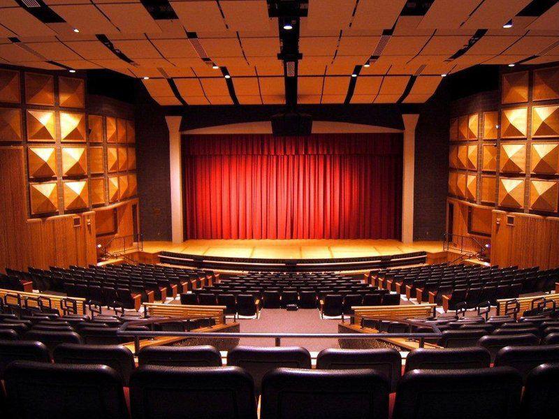 Stockbridge Theatre cultural hub, school supporter Lifestyles