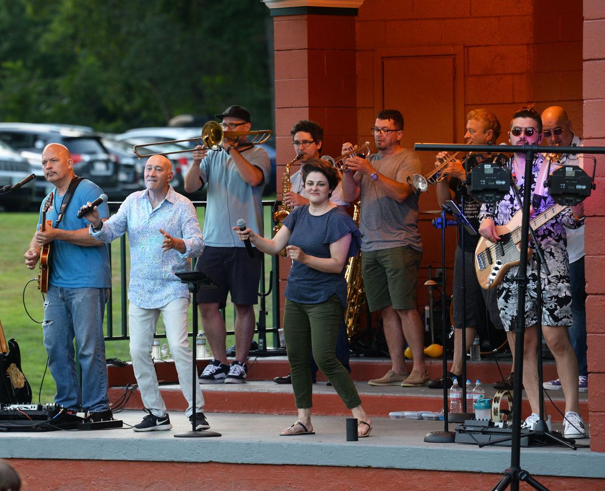 190806_DN_CRU_DERRY NIGHT OUT_9.JPG
