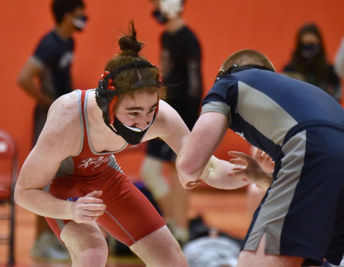 210217_ET_CRU_WRESTLING_6.jpg