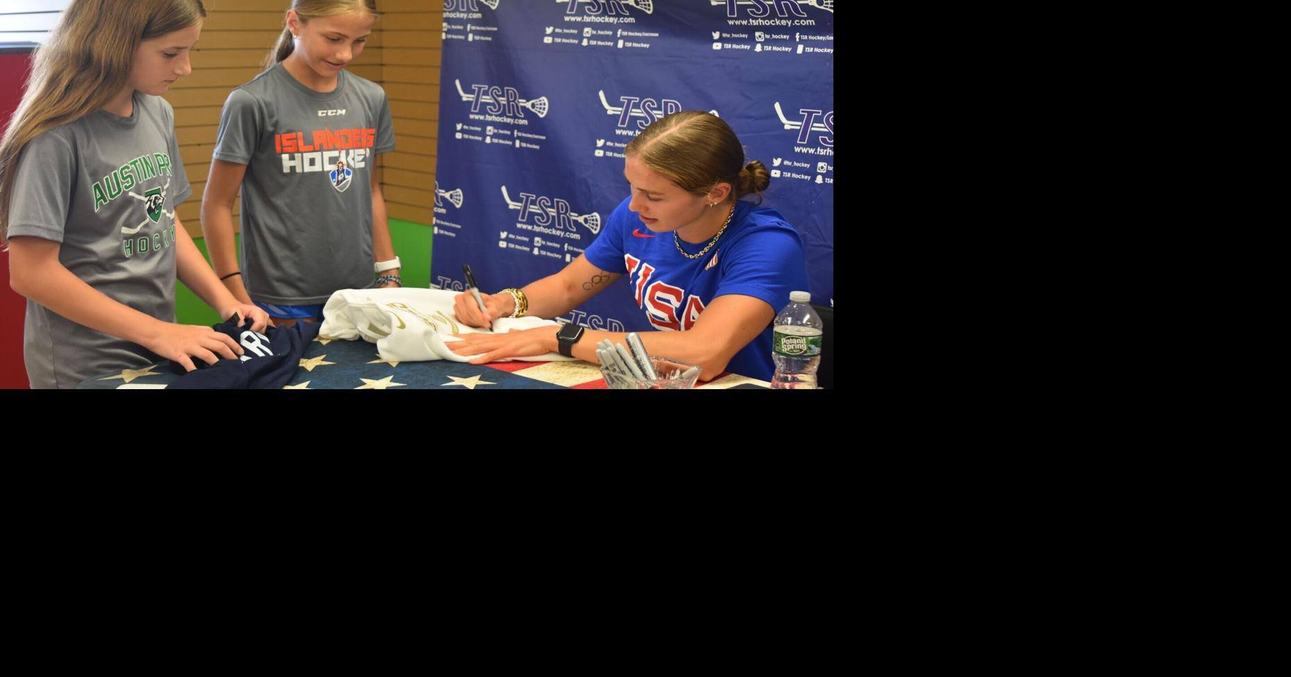 Salem's Olympic hero greets her fans