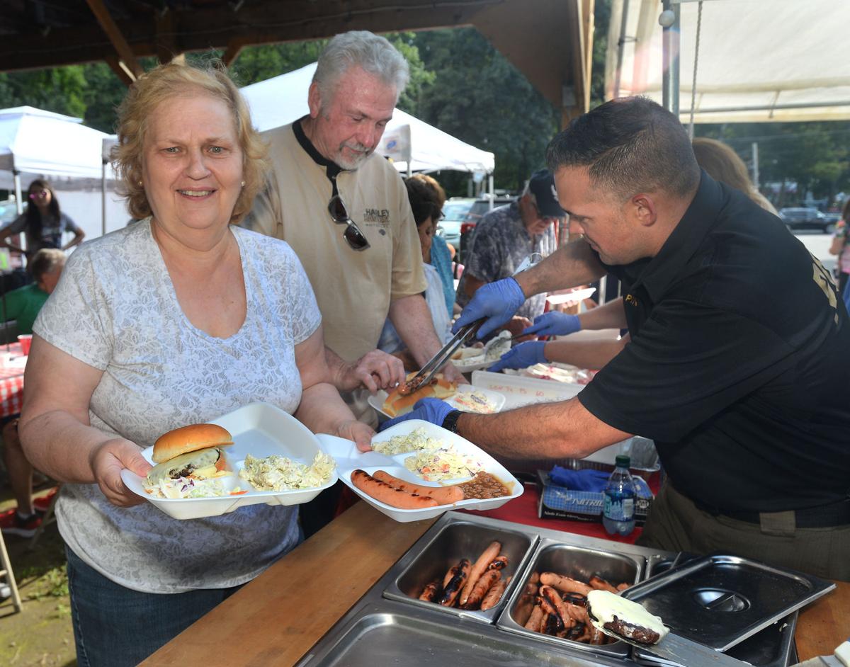 190814_DN_CRU_OHD senior picnic_9.JPG