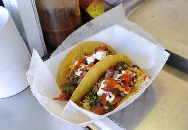 Taco truck serves traditional Mexican fare | News | derrynews.com