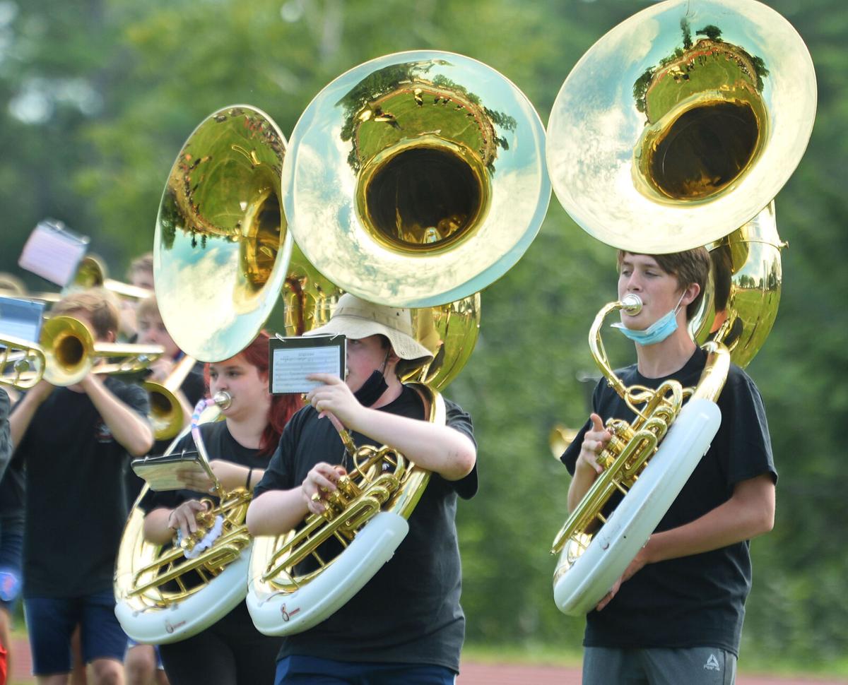 200903_DN_CRU_BAND_7.JPG