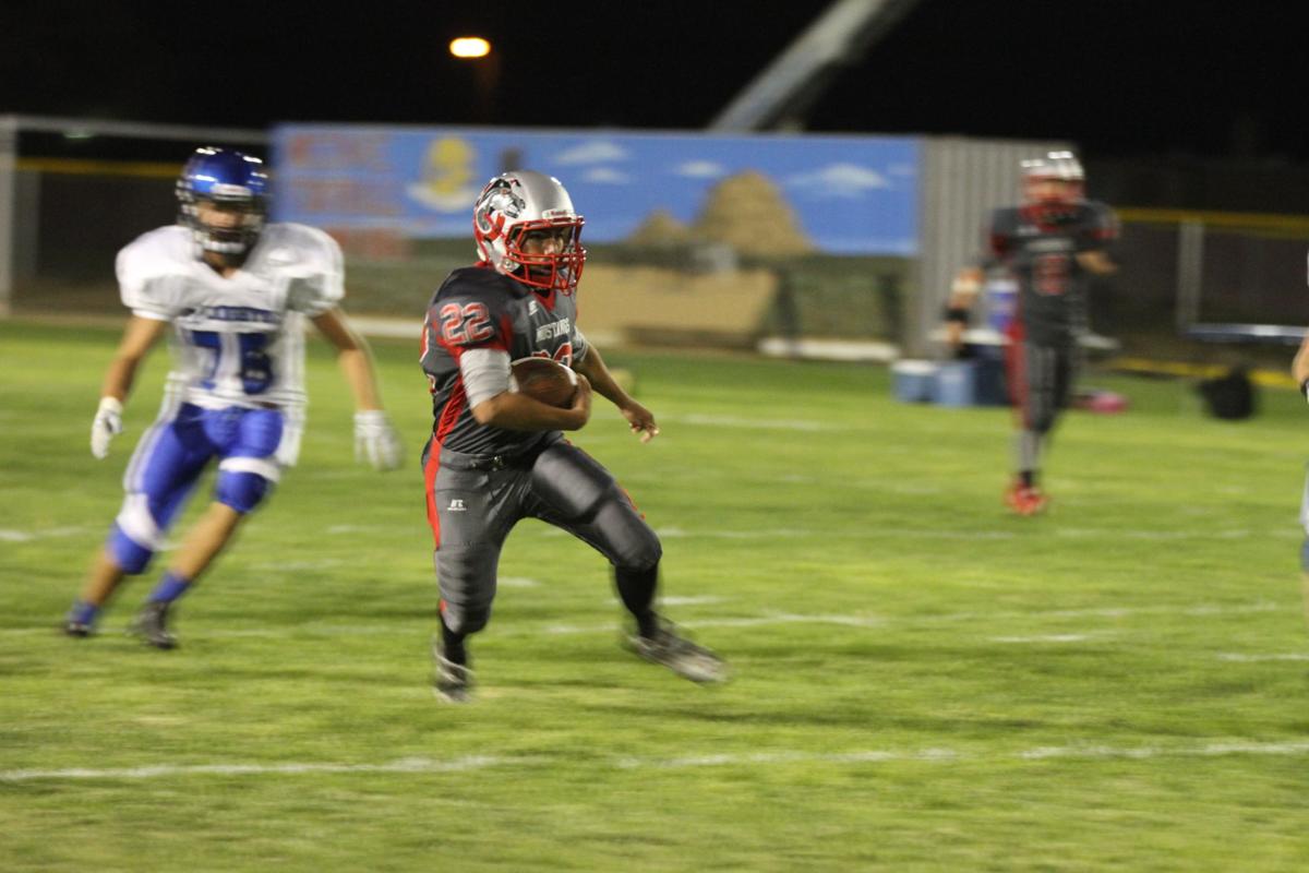 Mustangs Waylay Desert Christian And H S Football Scores News