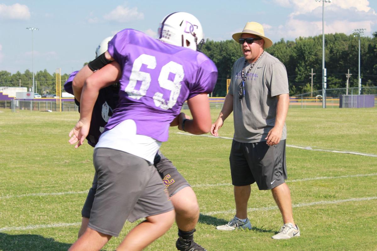 Friday S Five Football Things To Remember Sports Desototimes Com