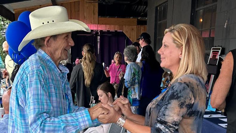 Dalton Rutledge Friends hold cancer fundraiser for “Dancing Dale” | News | desototimes.com