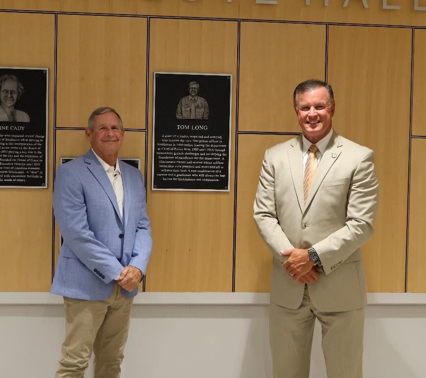 Southaven honors former police chief Tom Long in Tribute Hall