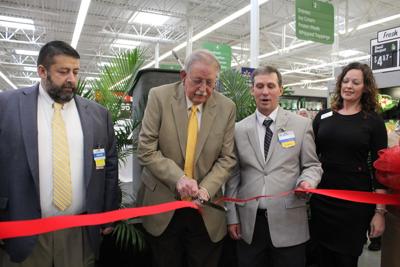 Super Sized Walmart Opens In Horn Lake News Desototimes Com