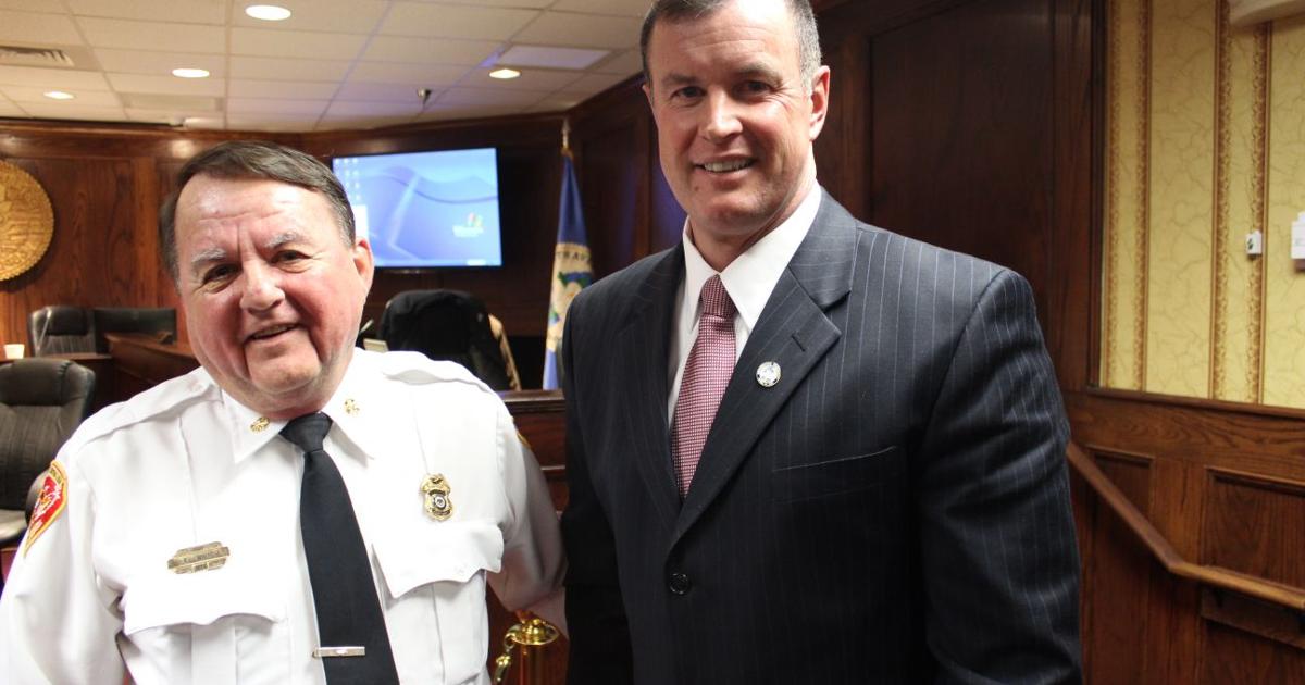 Donald Stacknick Training Center named for retiring fire chief | News | desototimes.com