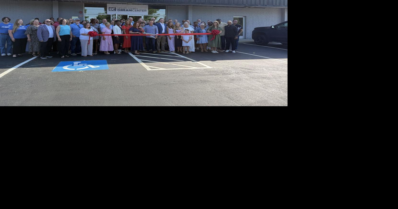 Dream Center cuts ribbon on new Olive Branch location