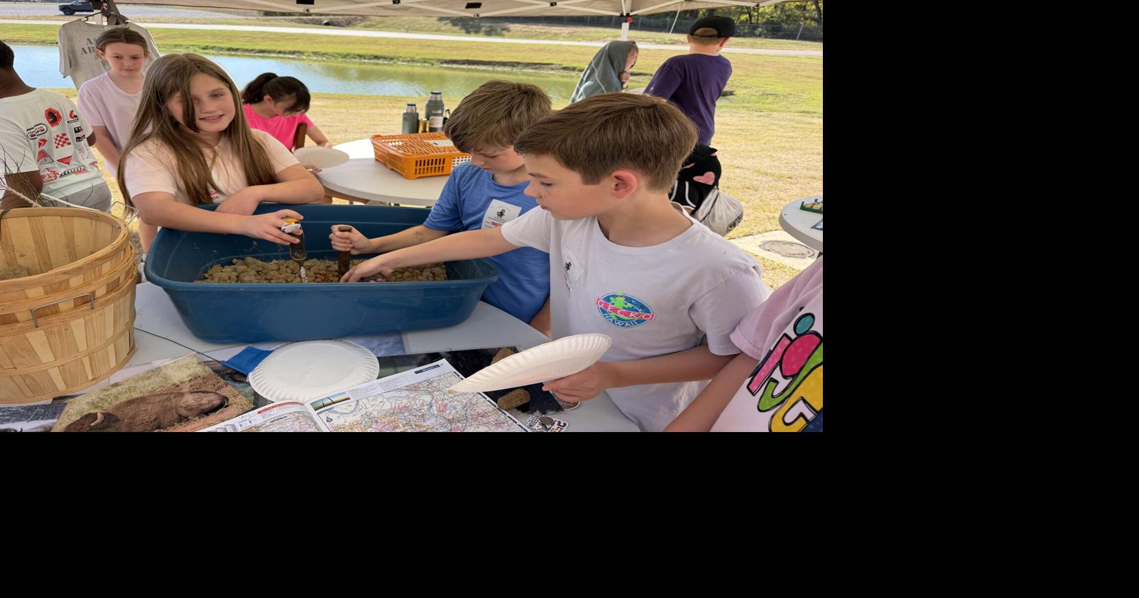 Fifth graders learn environmental protection at Conservation Field Day