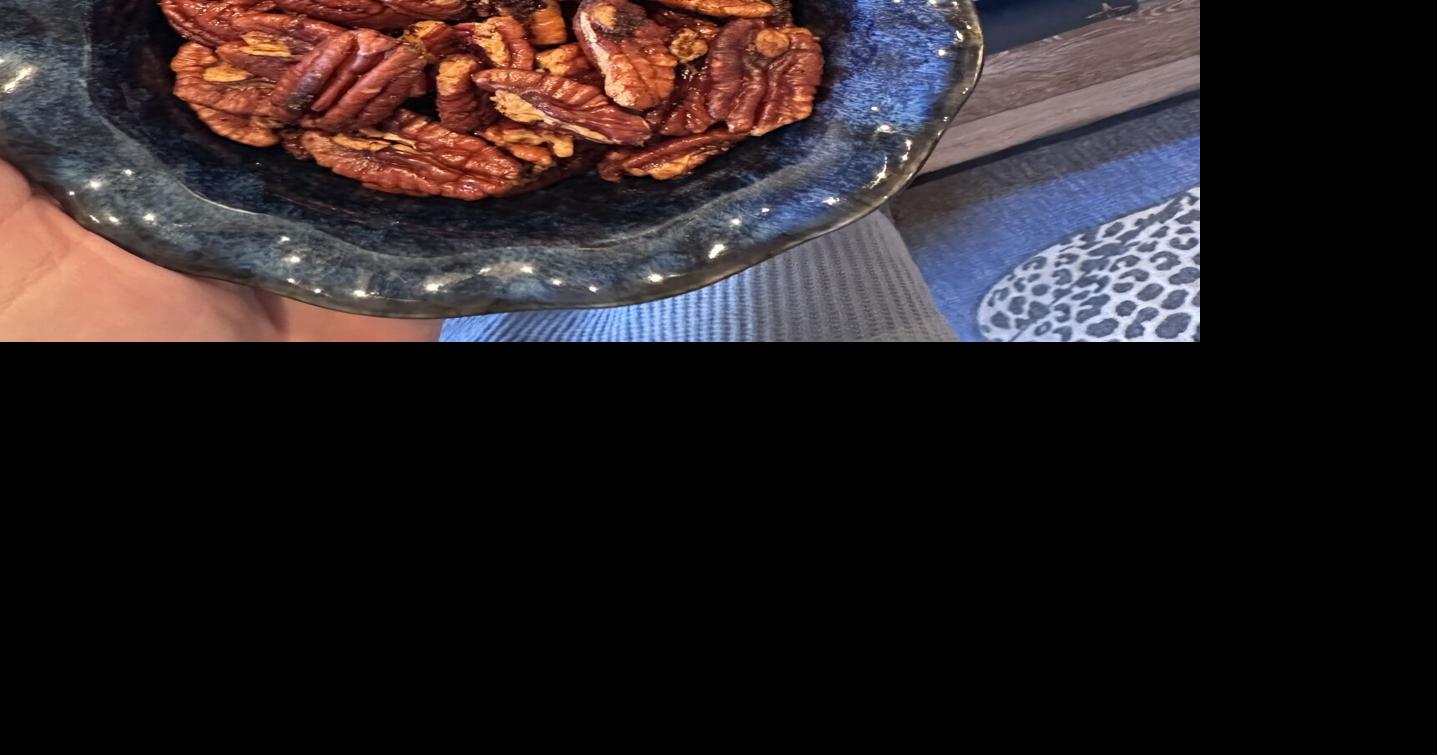Robert & Shannon’s “Feol Good” Recipes: Ranch Roasted Pecans