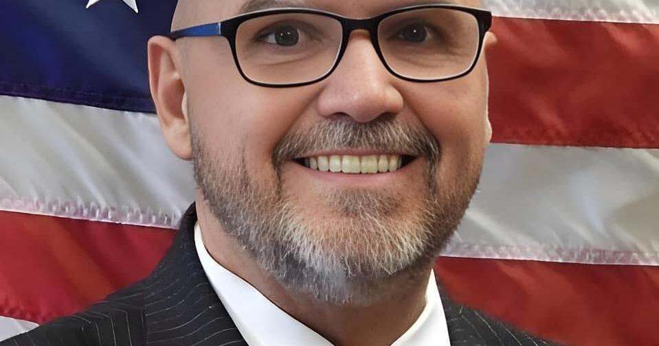 Olive Branch Mayor Ken Adams won't be lowering flags for Dolly Parton’s passing