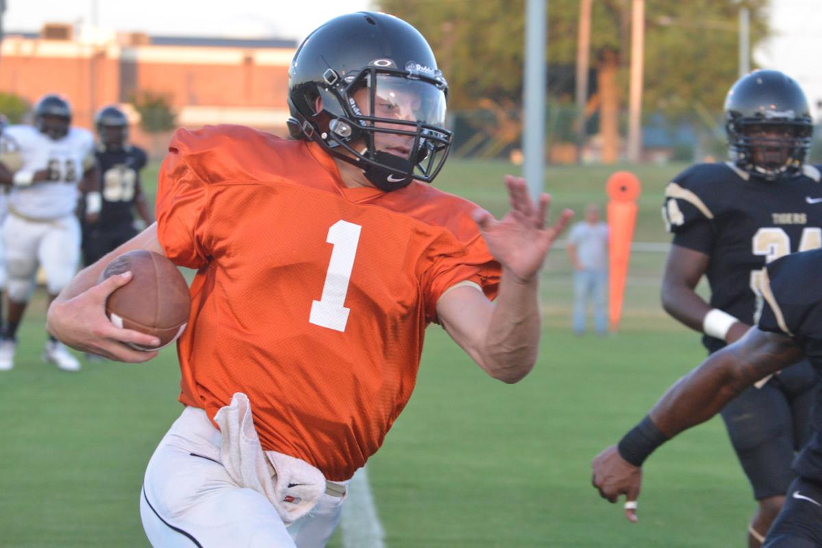 Ex Gator Walker Part Of Northeast Football Progress Sports