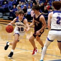 Sophomores Rinn, Curtis shine as Cats cinch 3A conference title