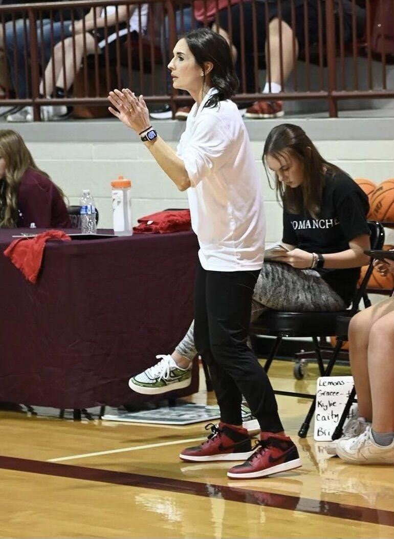 Lohrer returns to VelmaAlma to coach her alma mater Sports