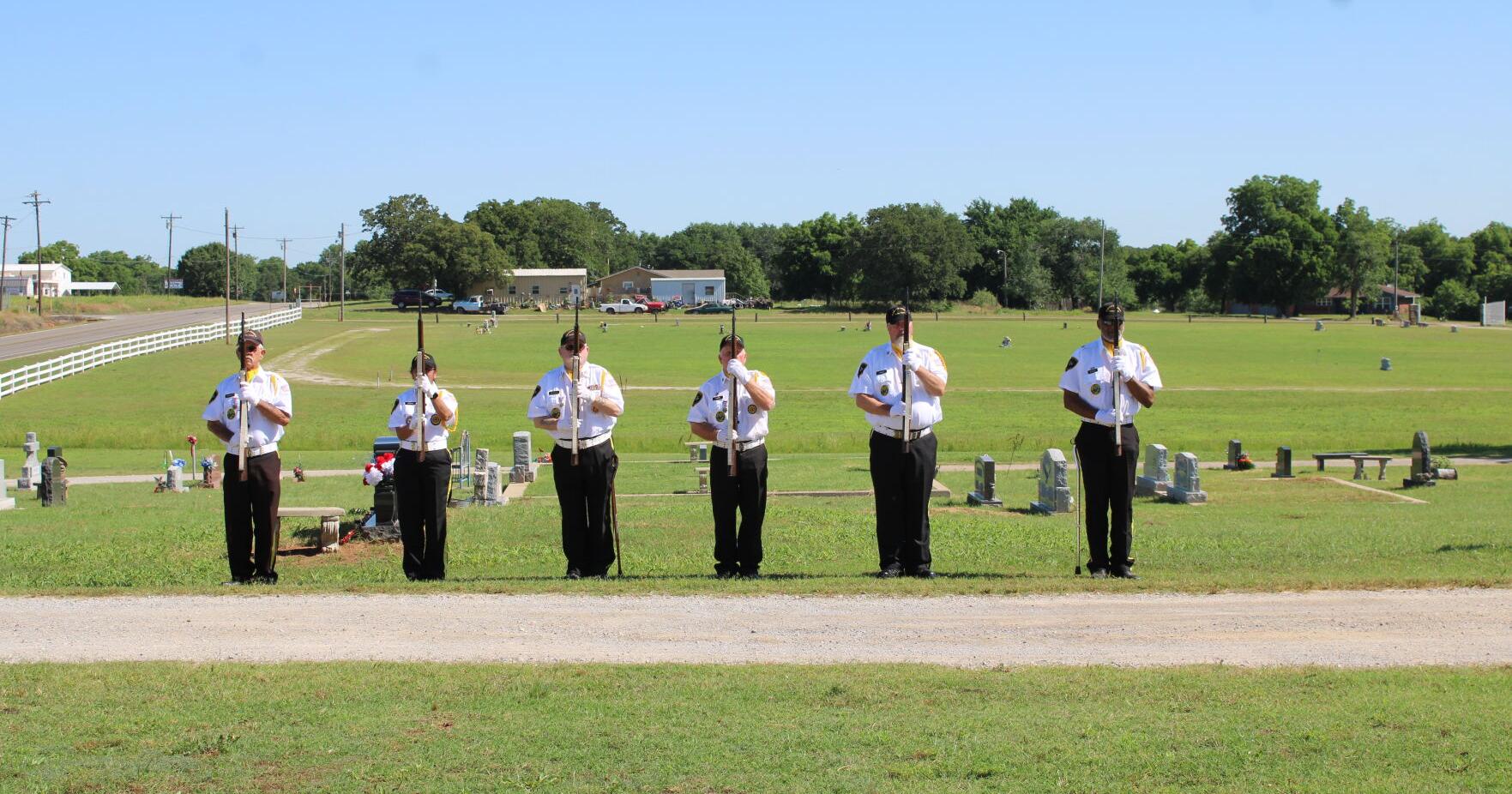A tribute to those who served: Community honors fallen soldiers on Memorial Day - Vimarsana News