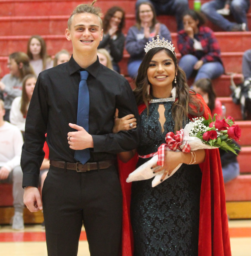 Wild art: Duncan Homecoming Royalty