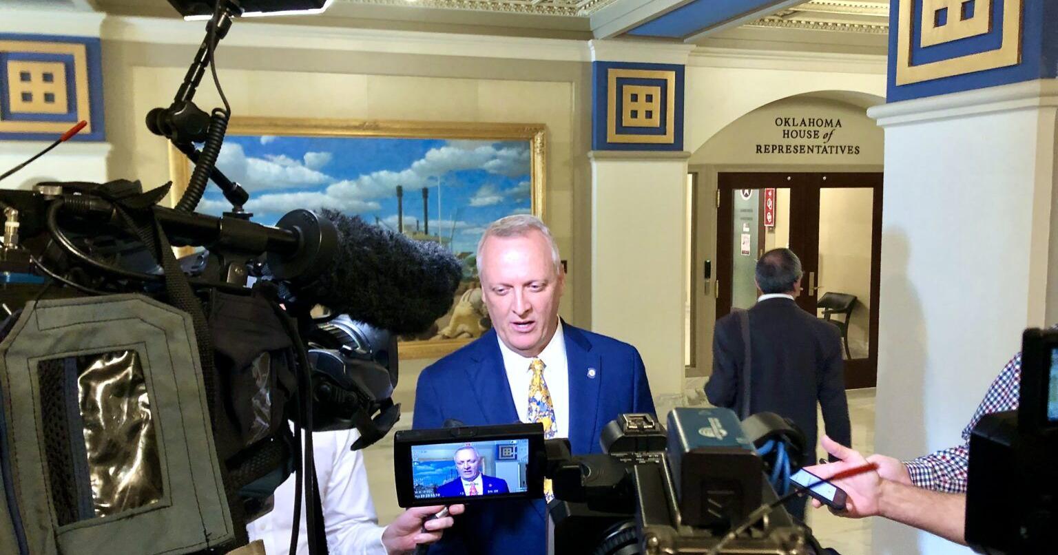 Republicans advance controversial Oklahoma State Department of Education rules out of committee - Vimarsana News