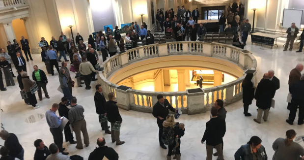 Oklahoma lobbyist spending rebounds from pandemic-era decline - Vimarsana News