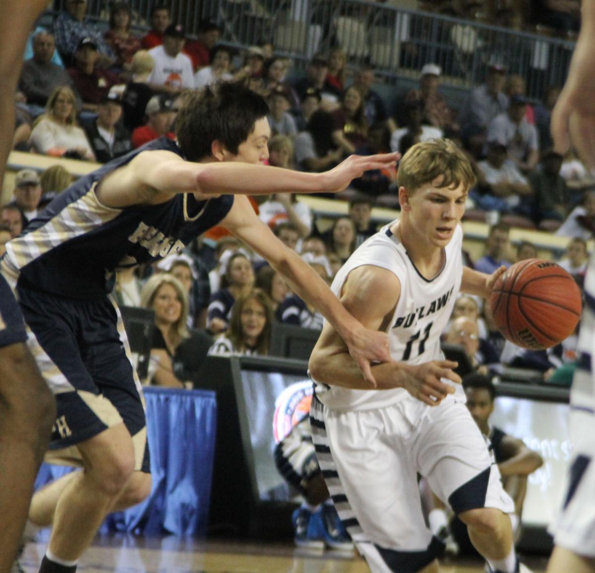 A Much Taller Task Marlow Ends Season With Loss To Heritage Hall Sports Duncanbanner Com