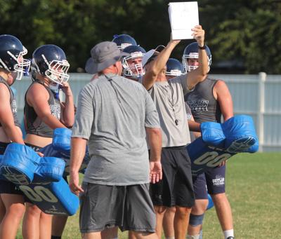Renewing The Rivalry Marlow Outlaws Look To Beat Chickasha In