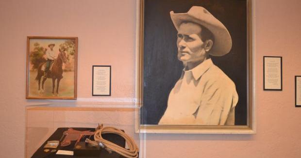 Exhibit features legendary roper | News | duncanbanner.com