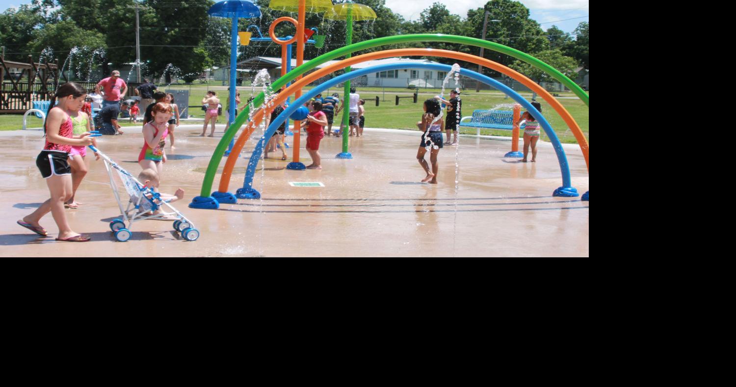 Marlow celebrates opening of splash pad News