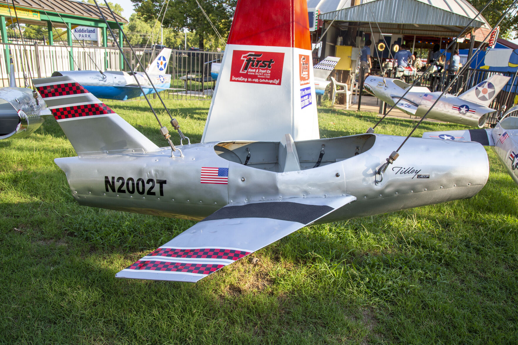 Kiddieland airplane store