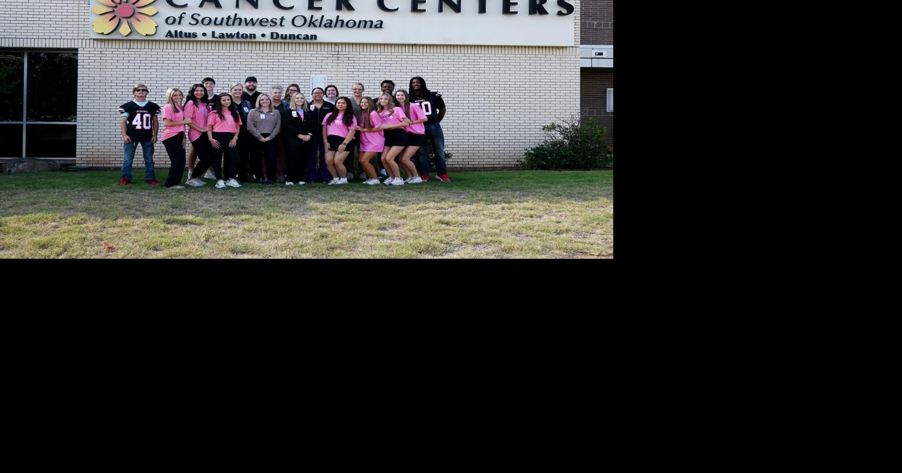 Photo: Duncan’s Pink Out night raises over $1,300 for Cancer Centers ...