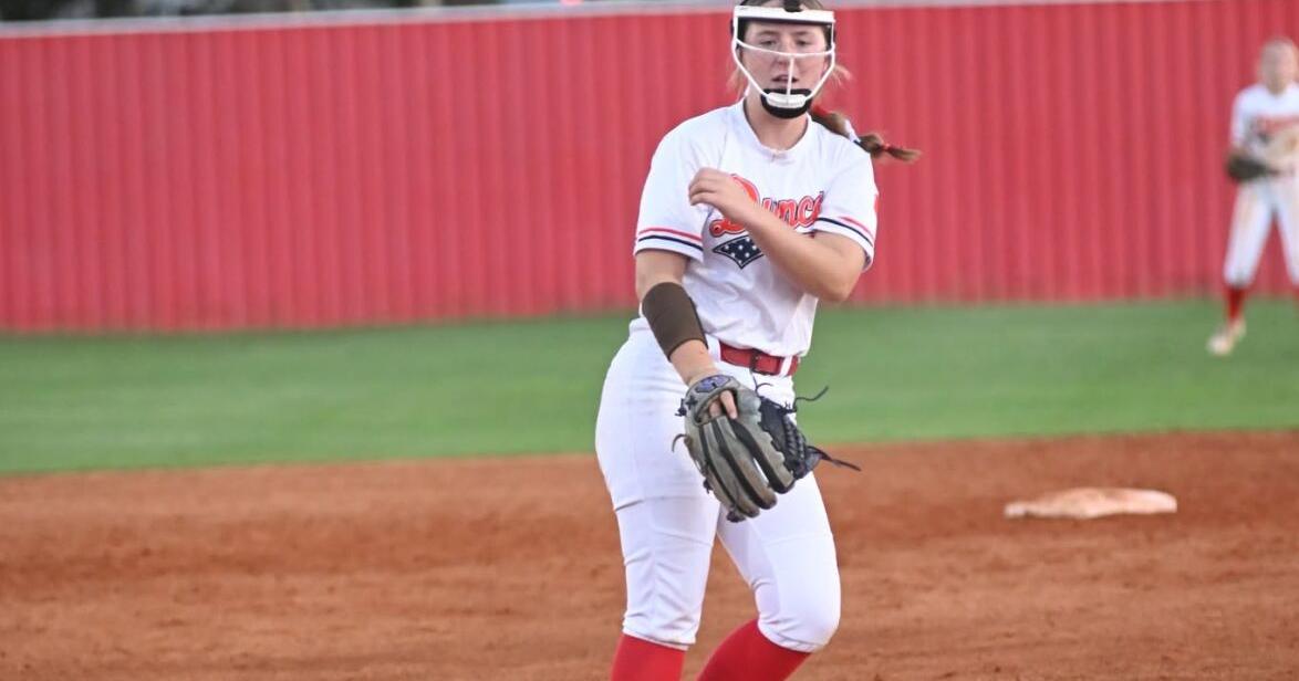 Late game heroics send Duncan one win away from State