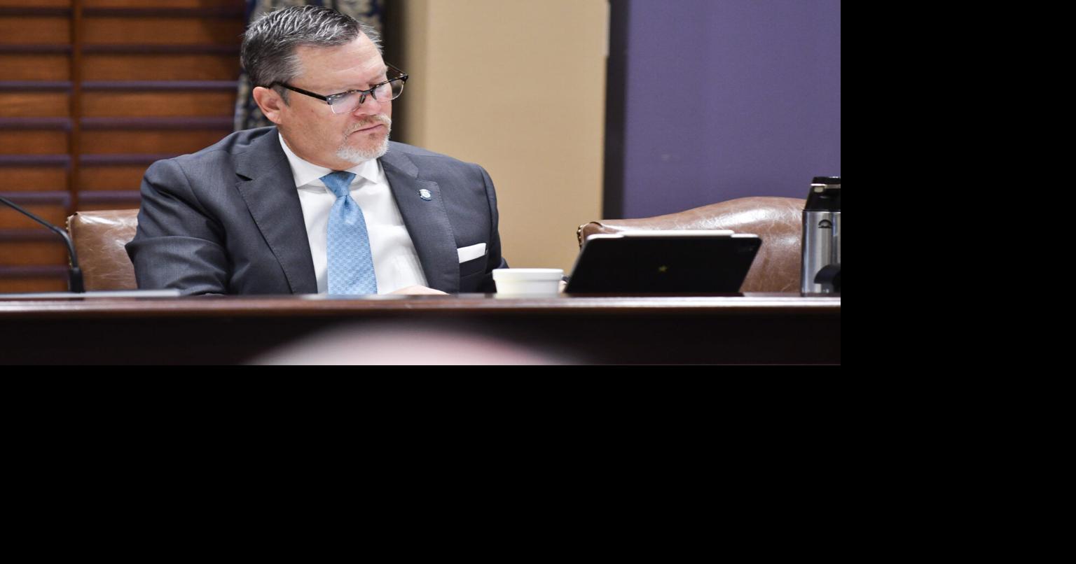 Oklahoma Voice: Bill hiking state employee longevity pay heads to Oklahoma governor