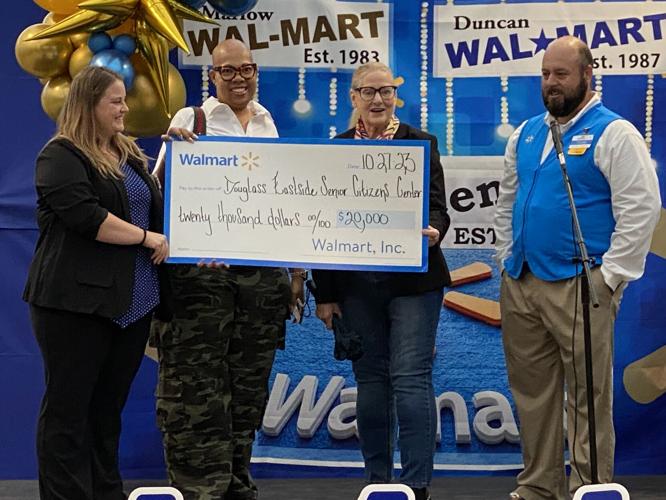 Duncan Walmart Supercenter hosts ReGrand Opening; donates 28,000 to community organizations