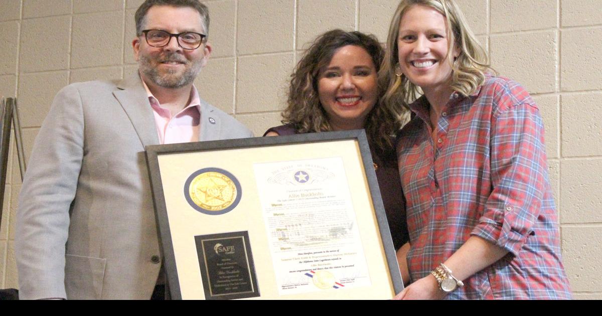 Allison Buckholts honored as Outstanding Board Member at Safe Center