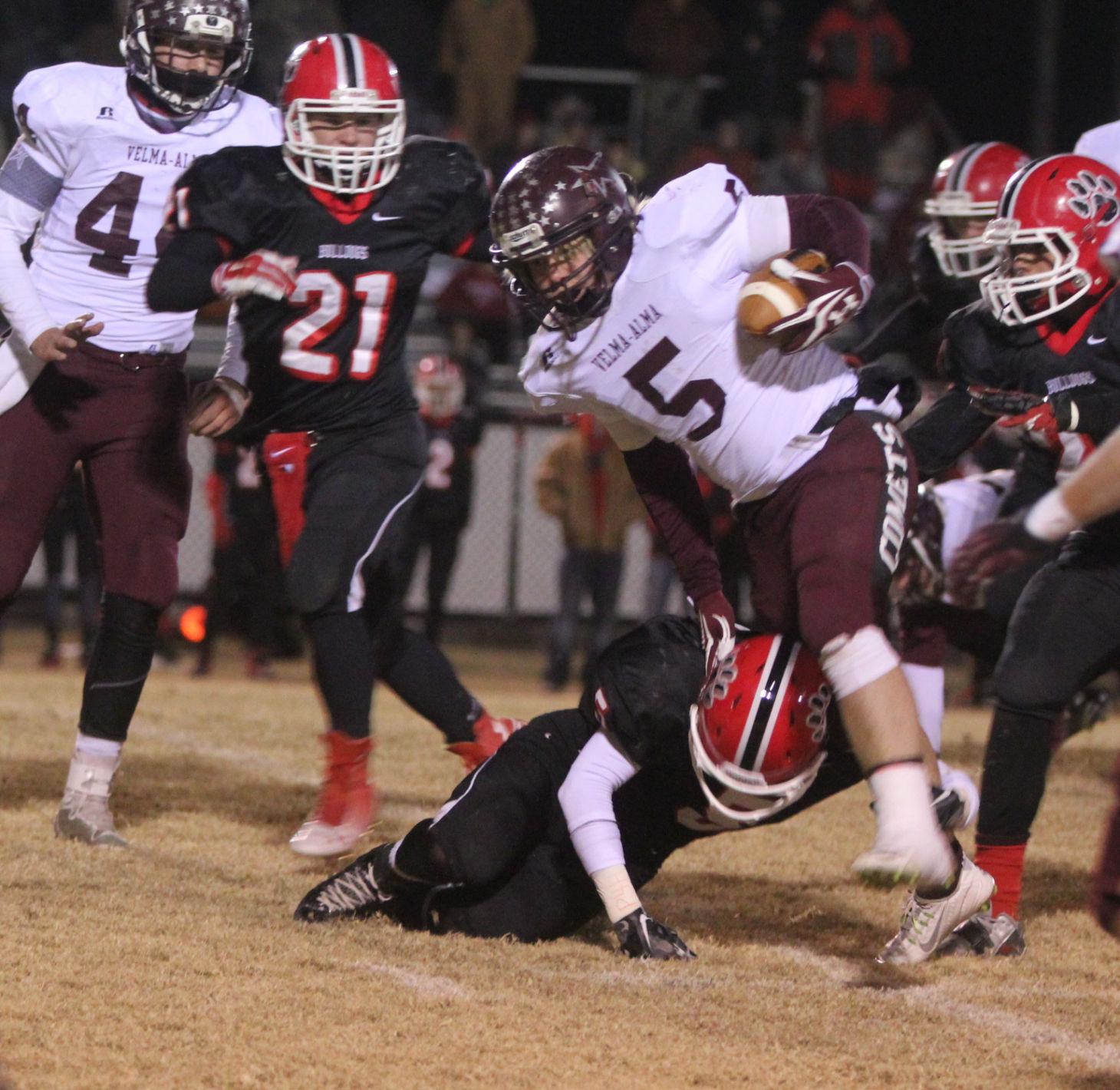 VelmaAlma football team loses in first round playoff game at Stratford
