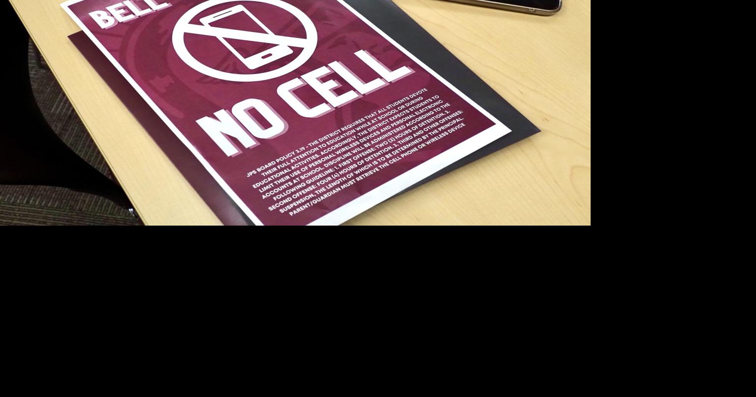 Oklahoma Voice: Oklahoma House sends permanent school cellphone ban to governor’s desk