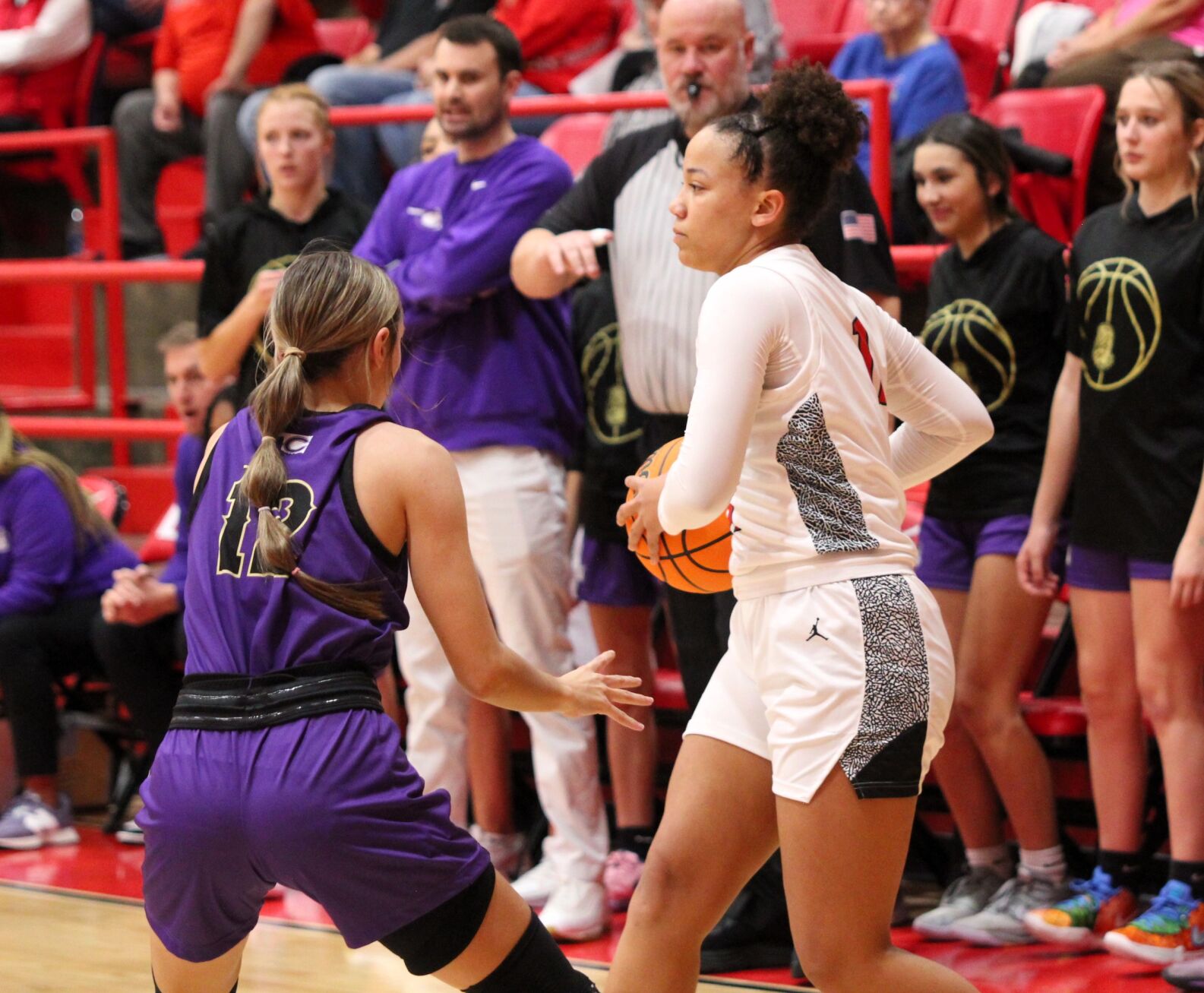 Duncan Lady Demons Secure Victory in SOI Tournament Opener with Dominant 3-Point Shooting