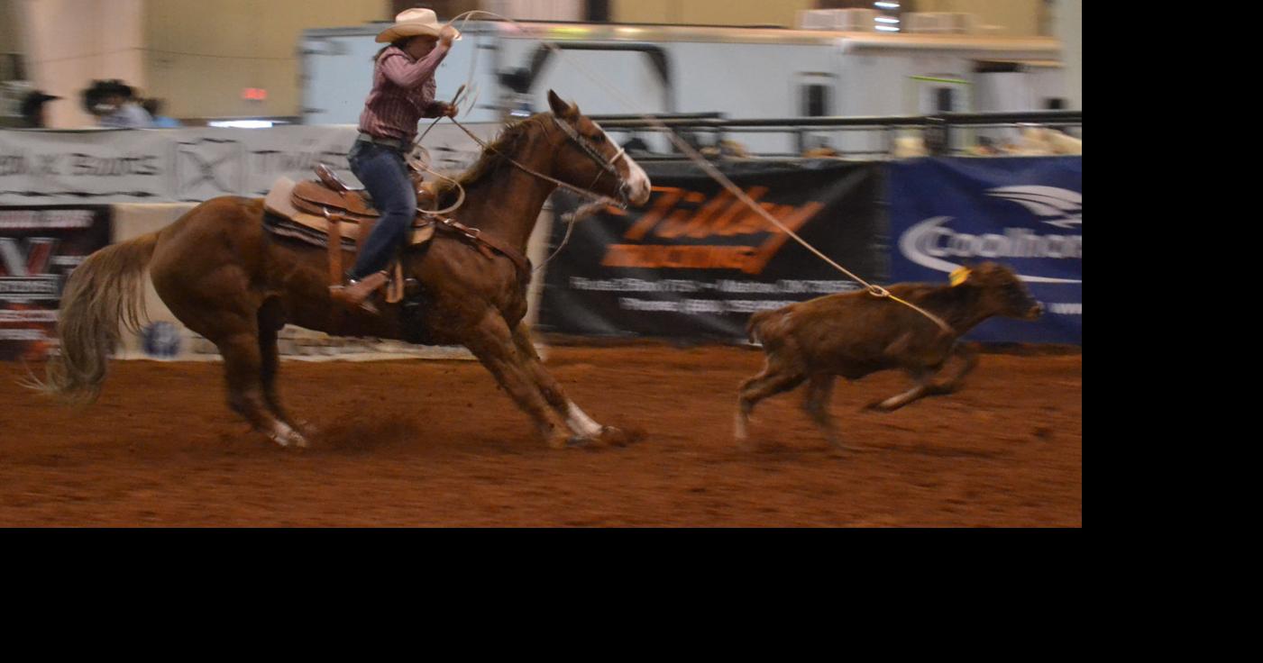 Rising Stars Calf Roping burns the midnight oil | News | duncanbanner.com