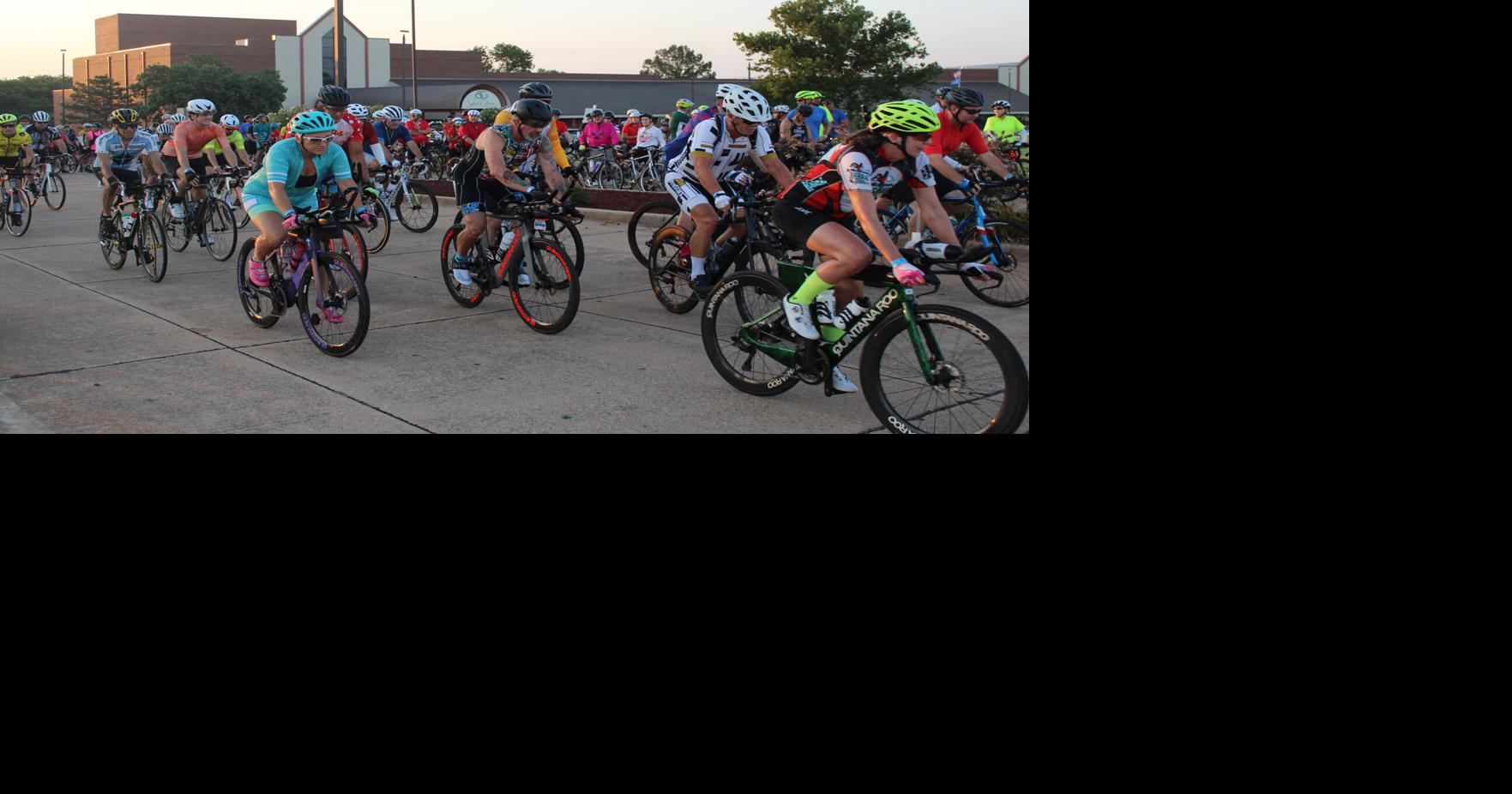 The Dehydrator brings hundreds to town for annual bike ride